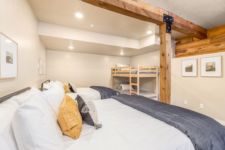 Summit Park Log Cabin Near Park City Resorts - Park City, Utah