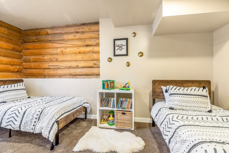 Summit Park Log Cabin Near Park City Resorts - Park City, Utah