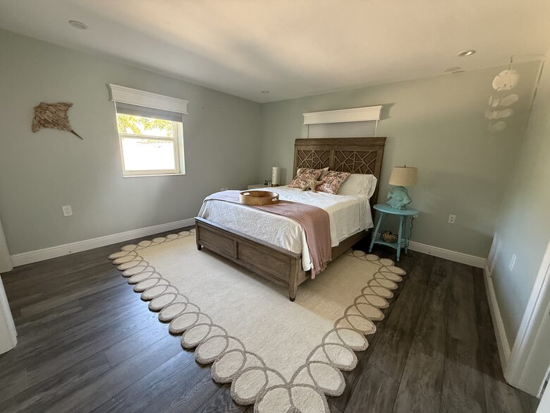 Waterfront Bradenton Home with Heated Pool - Bradenton, Florida