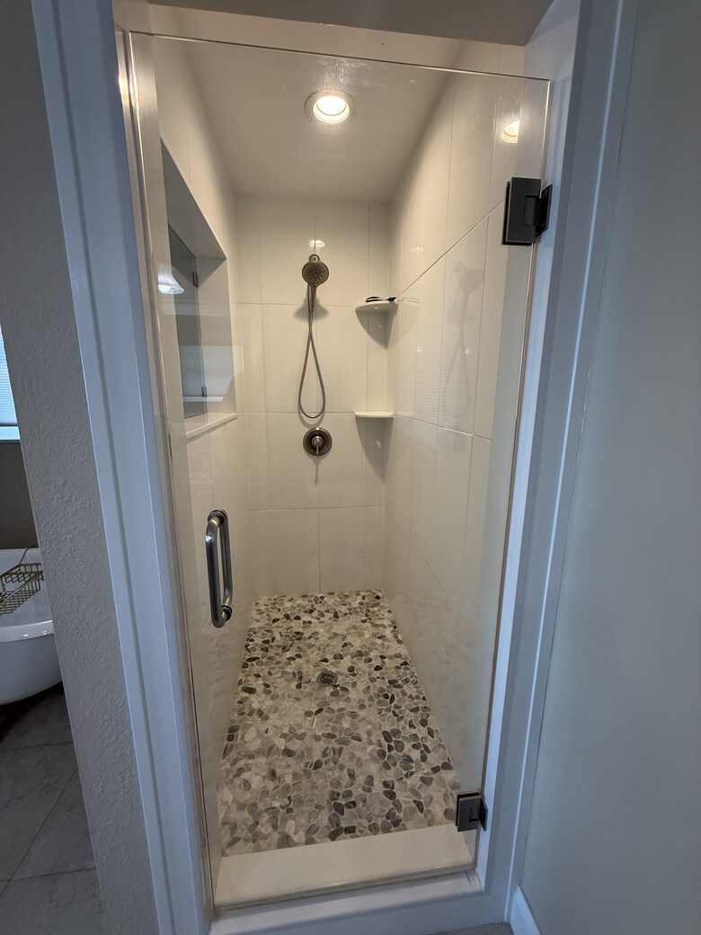 Waterfront Bradenton Home with Heated Pool - Bradenton, Florida