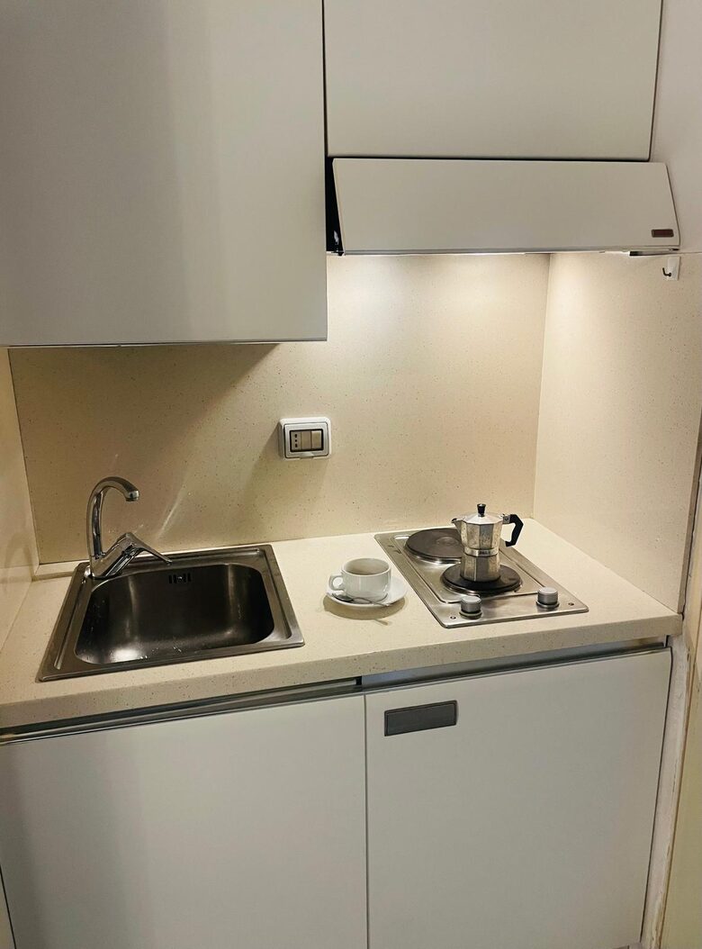 Seaside Studio in the Heart of Capri - Capri, Italy