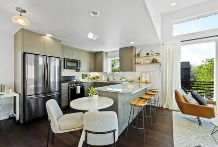 Bright Urban Escape in the Heart of East Austin - Austin, Texas