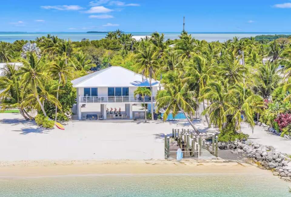 Oceanfront Modern Retreat with Private Beach and Dock - Islamorada, Florida