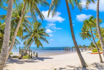 Oceanfront Modern Retreat with Private Beach and Dock - Islamorada, Florida