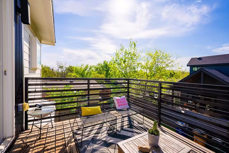 Bright Urban Escape in the Heart of East Austin - Austin, Texas