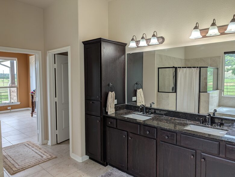 Secluded Texas Ranch Retreat with Panoramic Views - Goldthwaite, Texas