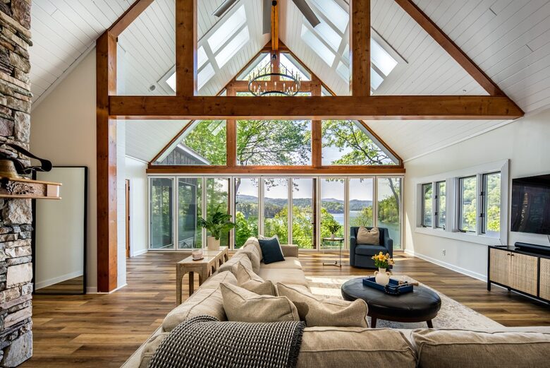 Glenville Lake House with Scenic Views - Glenville, North Carolina