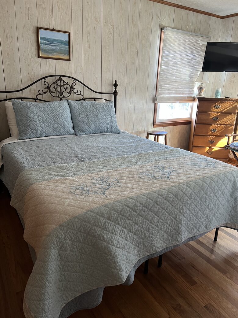 Classic Oceanfront Retreat on Holden Beach - Holden Beach, North Carolina