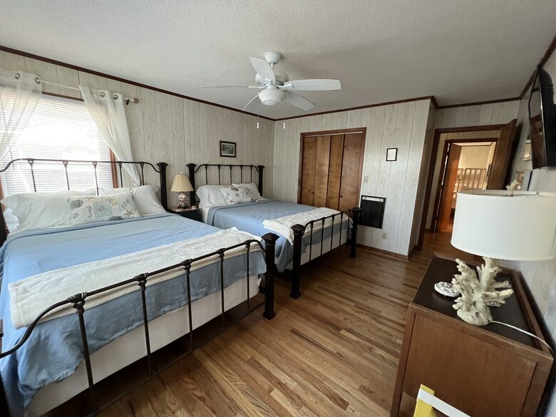 Classic Oceanfront Retreat on Holden Beach - Holden Beach, North Carolina