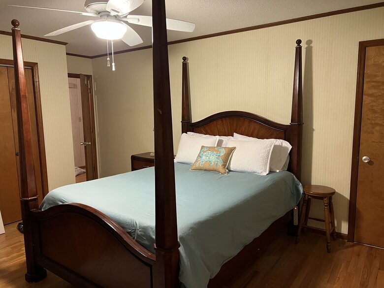 Classic Oceanfront Retreat on Holden Beach - Holden Beach, North Carolina