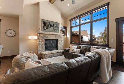 Keystone Townhome with Hot Tub & Shuttle Access - Keystone, Colorado