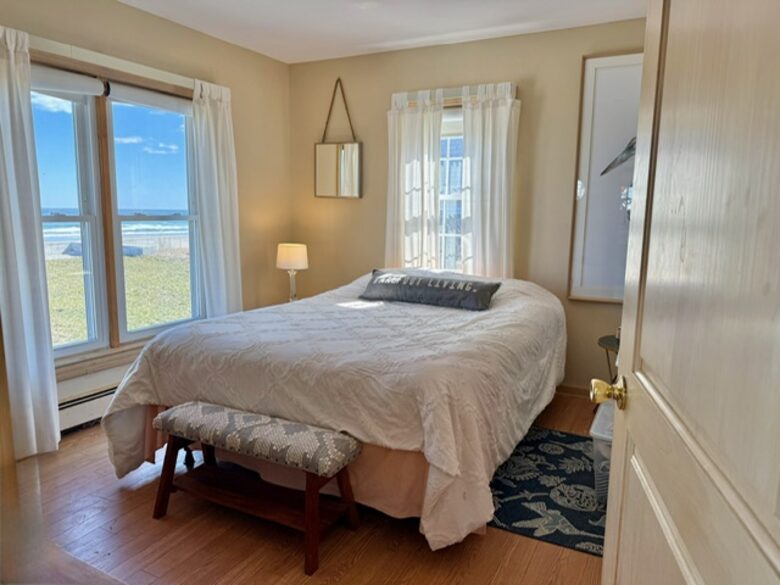 Fortunes Rocks Oceanfront Retreat - Biddeford, Maine