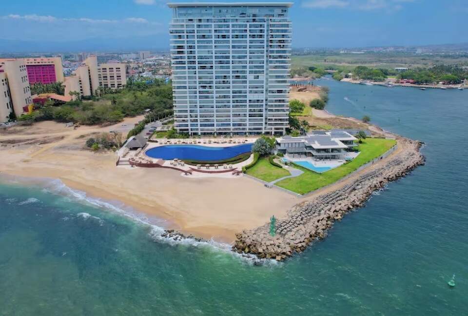 Tres Mares Oceanfront Residence at the Marina - Puerto Vallarta, Mexico