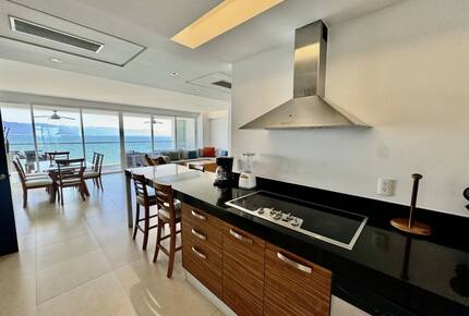 Tres Mares Oceanfront Residence at the Marina - Puerto Vallarta, Mexico