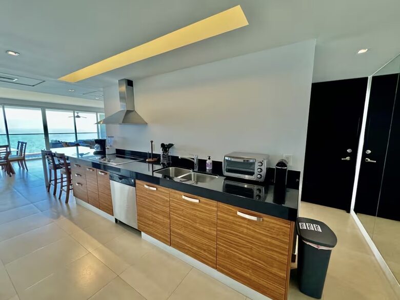 Tres Mares Oceanfront Residence at the Marina - Puerto Vallarta, Mexico