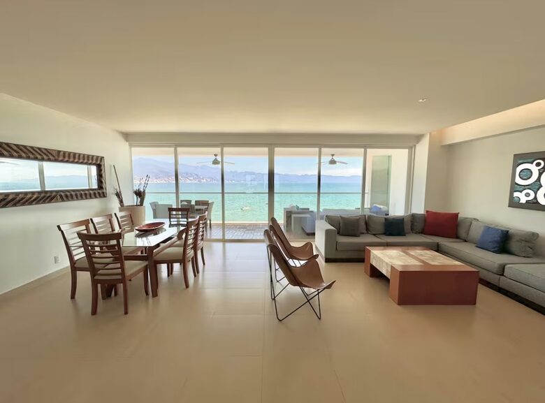 Tres Mares Oceanfront Residence at the Marina - Puerto Vallarta, Mexico