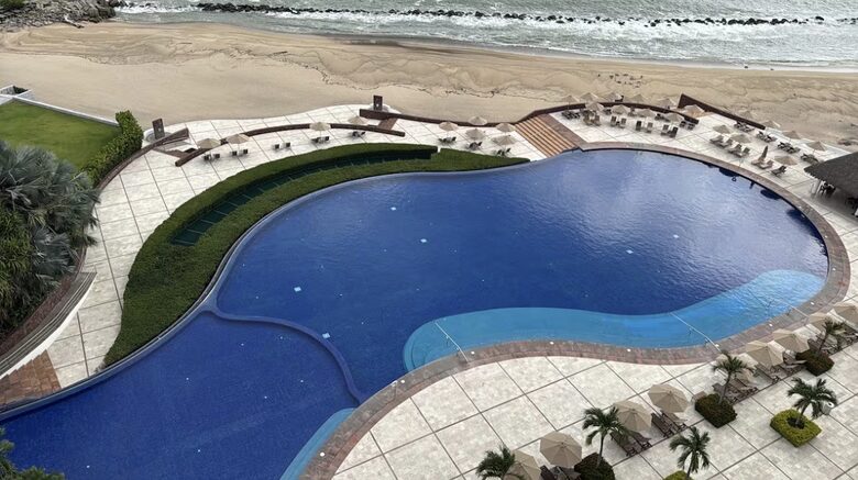 Tres Mares Oceanfront Residence at the Marina - Puerto Vallarta, Mexico