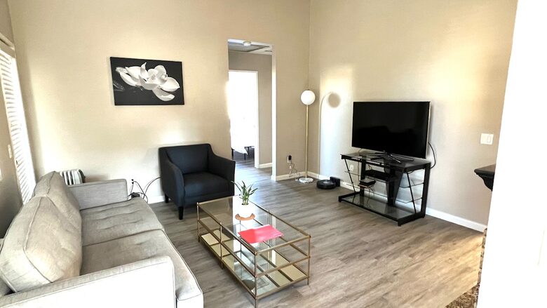 San Diego Stay Near Dining, Breweries & Balboa Park - San Diego, California