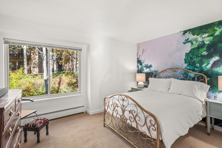 Modern Snowmass Retreat with Ski Access at Seasons Four - Snowmass Village, Colorado