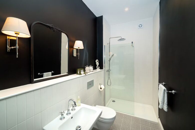 The Hollies Estate - Tighnabruaich, United Kingdom