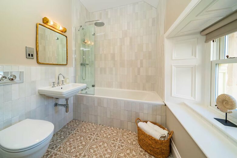 The Hollies Estate - Tighnabruaich, United Kingdom