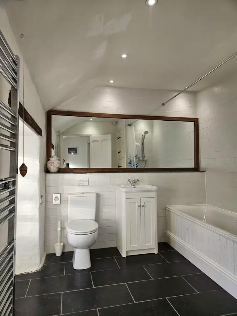 Elegant Escape Above Harlech - Harlech, United Kingdom