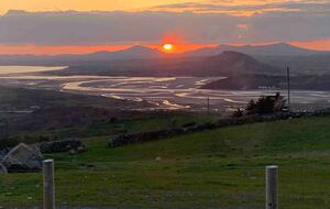 Elegant Escape Above Harlech - Harlech, United Kingdom