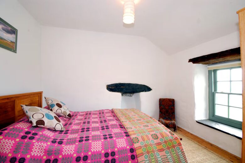 Elegant Escape Above Harlech - Harlech, United Kingdom