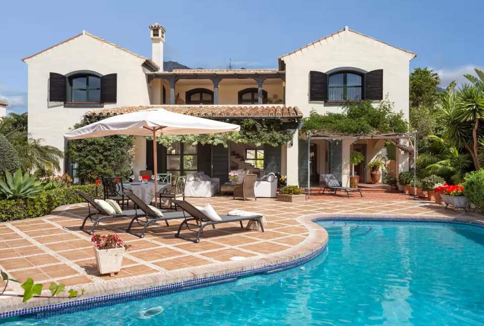 A Marbella Masterpiece of Design & Comfort - Marbella, Spain