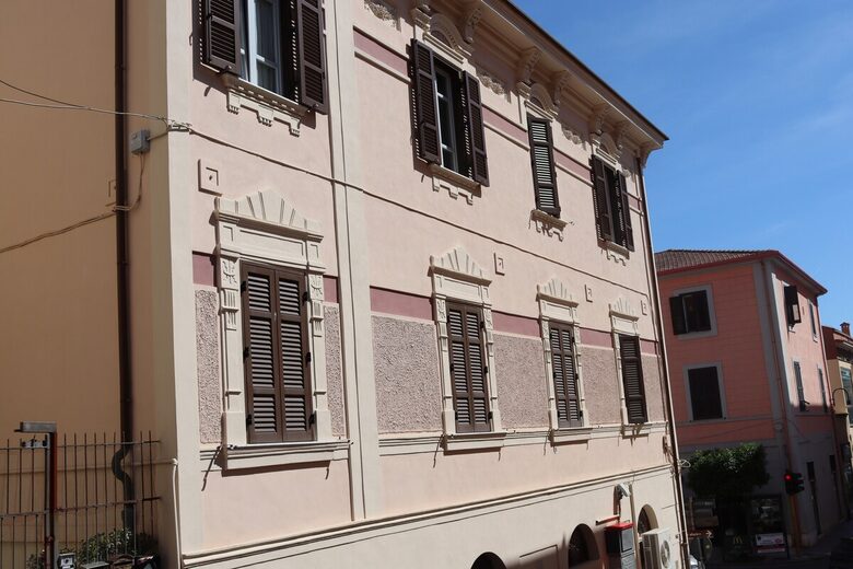 Newly Renovated Two-Bedroom Near Historic Shores - Terracina, Italy