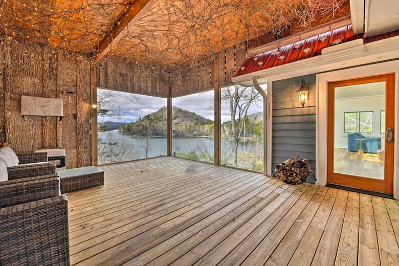 Glenville Lake House with Scenic Views - Glenville, North Carolina