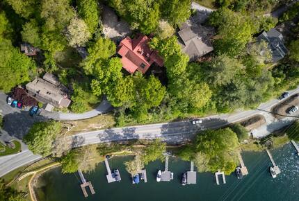 Glenville Lake House with Scenic Views - Glenville, North Carolina