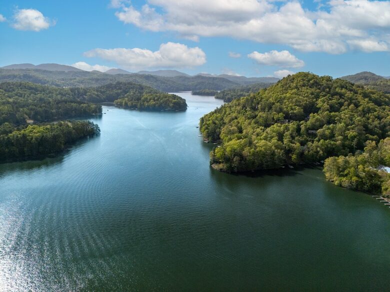 Glenville Lake House with Scenic Views - Glenville, North Carolina
