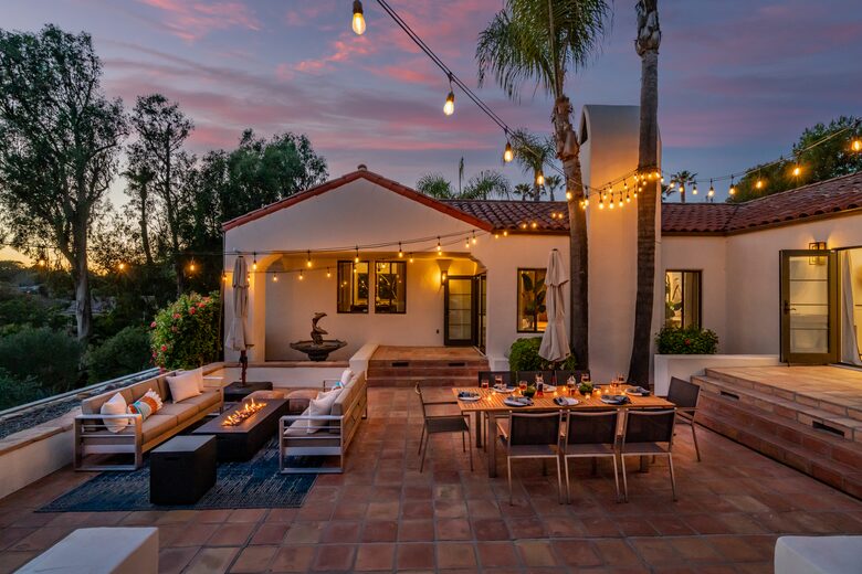 Elegant Santa Barbara Escape Above the Coast - Santa Barbara, California