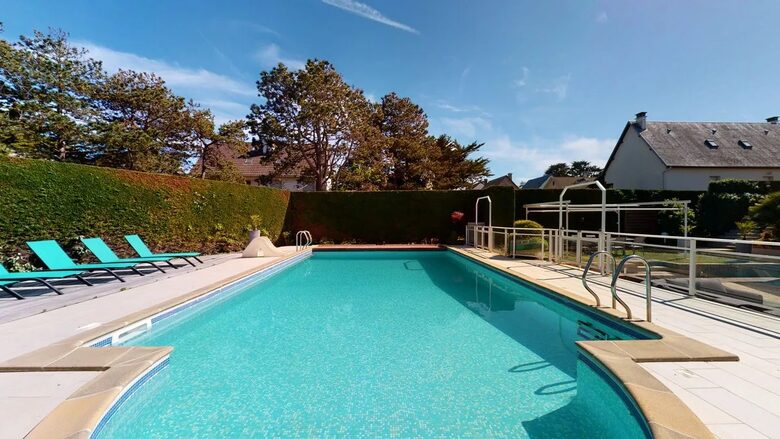 Luxury Coastal Amare Villa - Saint Pair Sur Mer, France