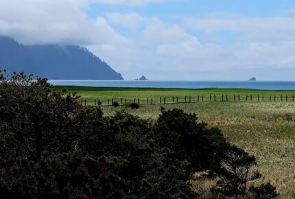 Coastal View Retreat at Highlands Golf Course - Gearhart, Oregon