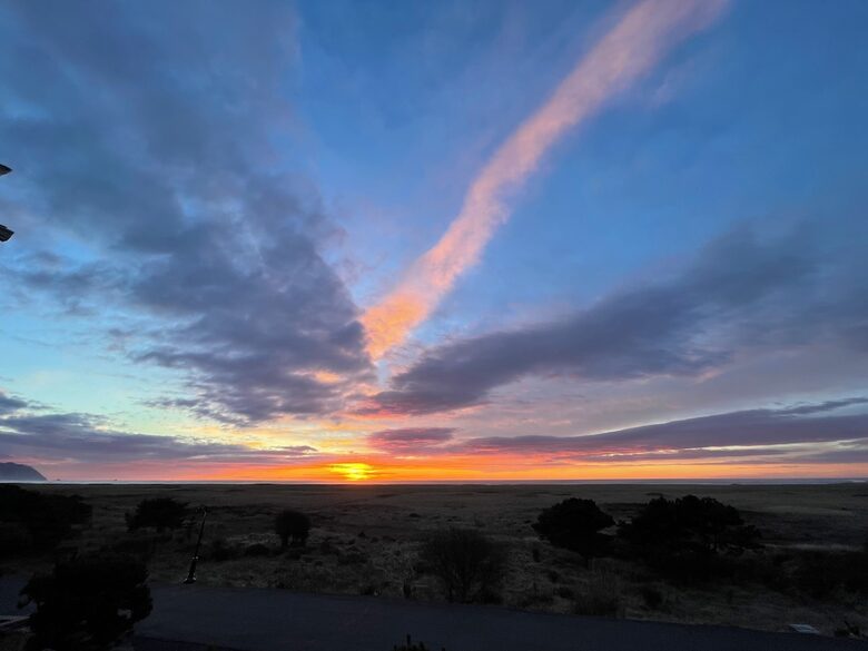 Coastal View Retreat at Highlands Golf Course - Gearhart, Oregon