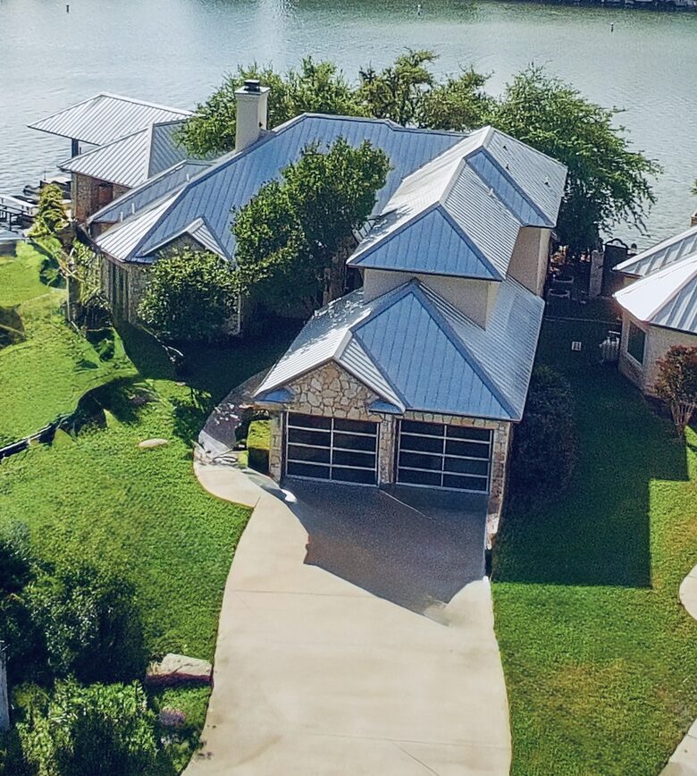 Waterfront Luxury on Lake LBJ | Dock, Outdoor Kitchen & Sunset Views - Horseshoe Bay, Texas