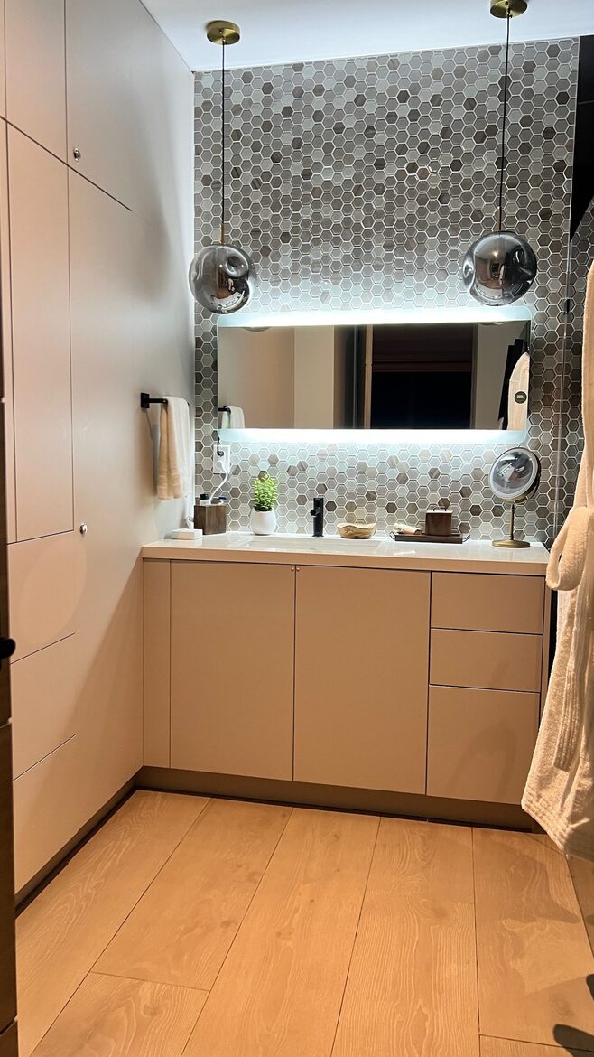 Luxury Oceanfront Retreat with Resort Amenities - Los Cerritos, Mexico