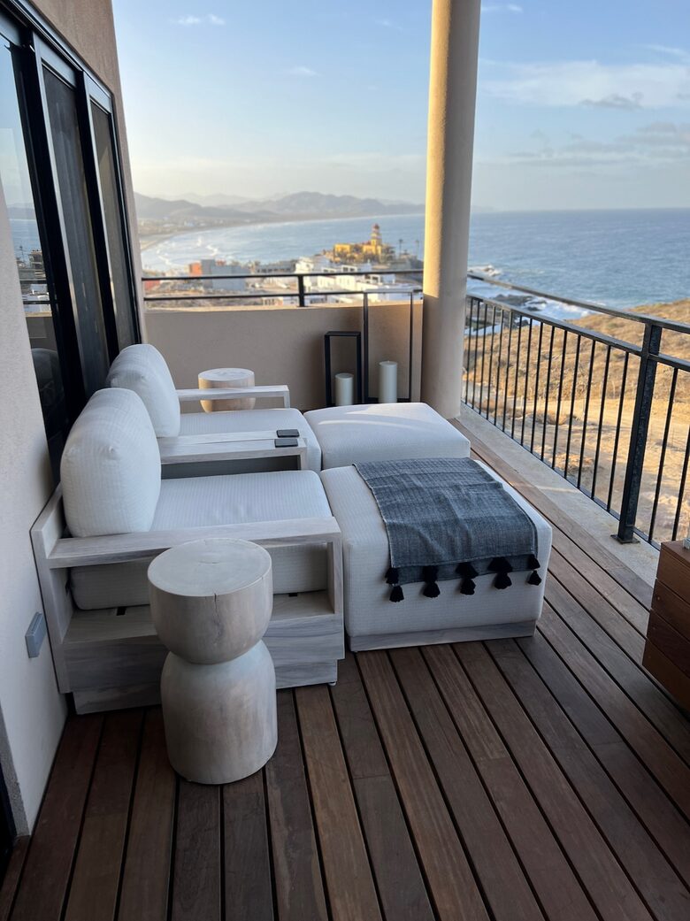 Luxury Oceanfront Retreat with Resort Amenities - Los Cerritos, Mexico