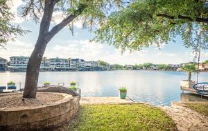 Waterfront Luxury on Lake LBJ | Dock, Outdoor Kitchen & Sunset Views - Horseshoe Bay, Texas