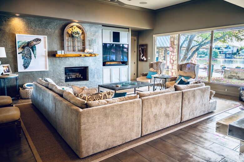 Waterfront Luxury on Lake LBJ | Dock, Outdoor Kitchen & Sunset Views - Horseshoe Bay, Texas