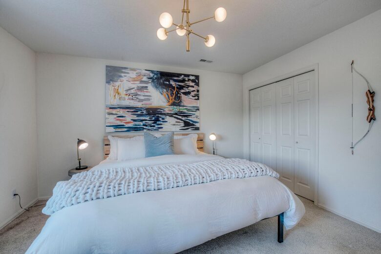 Lake Dillon Designer Retreat with Mountain Views - Dillon, Colorado