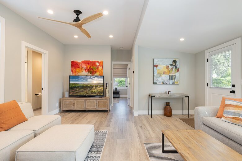 Villa Calistoga in Napa Valley Wine Country - Calistoga, California