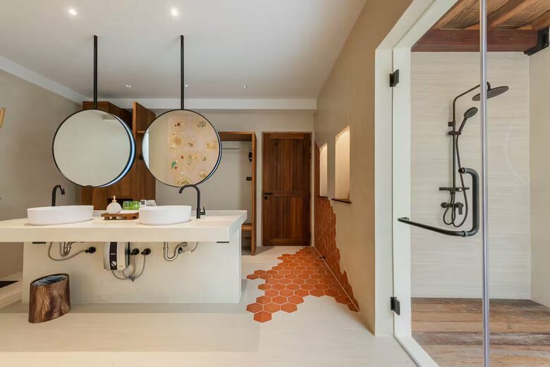 The Seaside Estate at Cha-la-mu - Hua Hin, Thailand