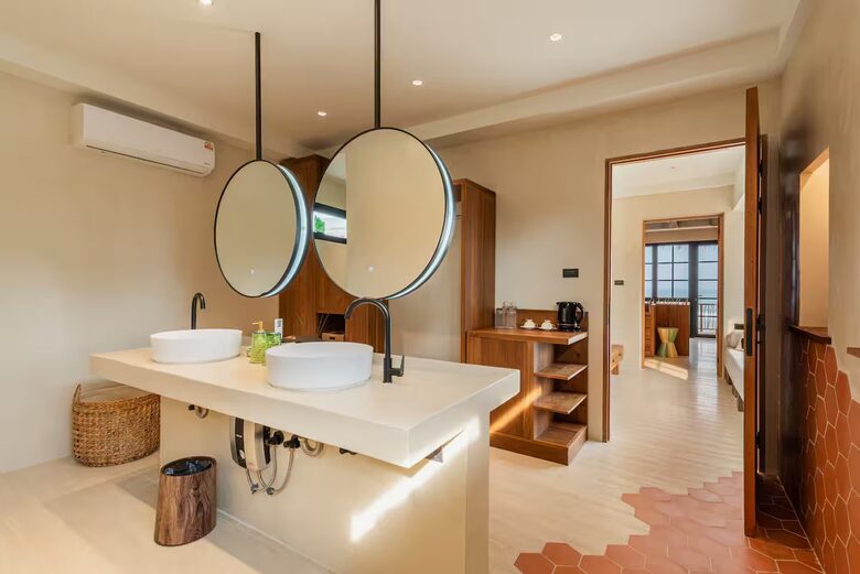 The Seaside Estate at Cha-la-mu - Hua Hin, Thailand