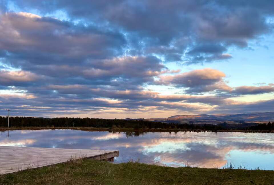 A Private Perthshire Lodge by the Loch - Dunblane, United Kingdom