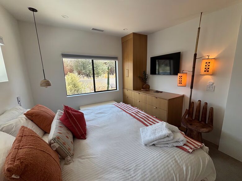 MOD VISTA | Modern Elegance in the Heart of Joshua Tree - Joshua Tree, California