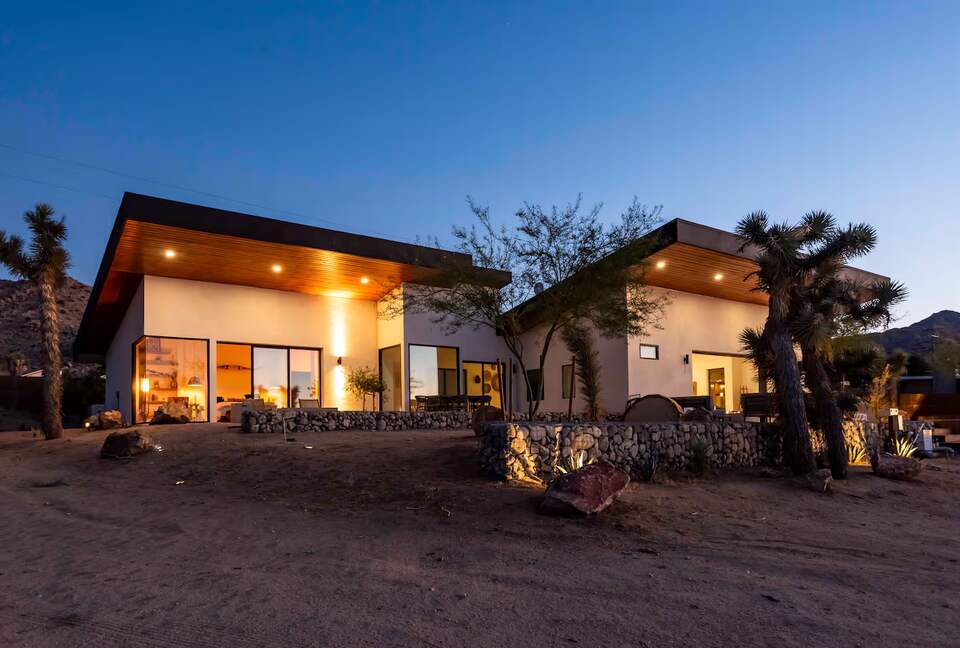 MOD VISTA | Modern Elegance in the Heart of Joshua Tree - Joshua Tree, California