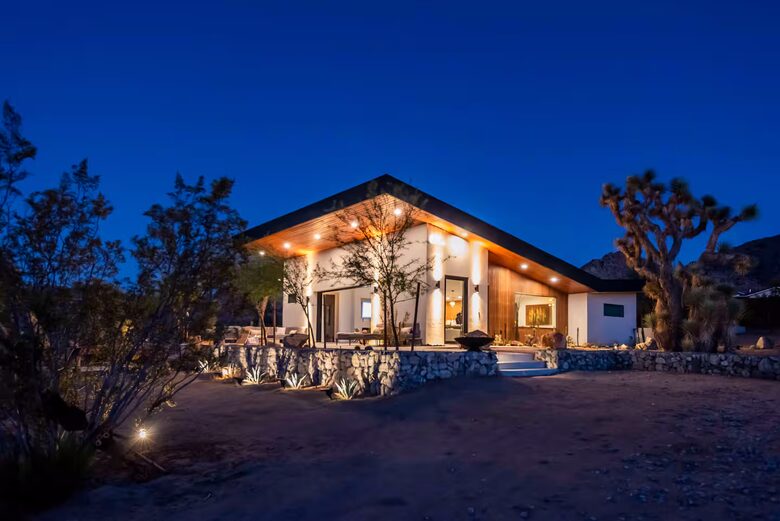MOD VISTA | Modern Elegance in the Heart of Joshua Tree - Joshua Tree, California